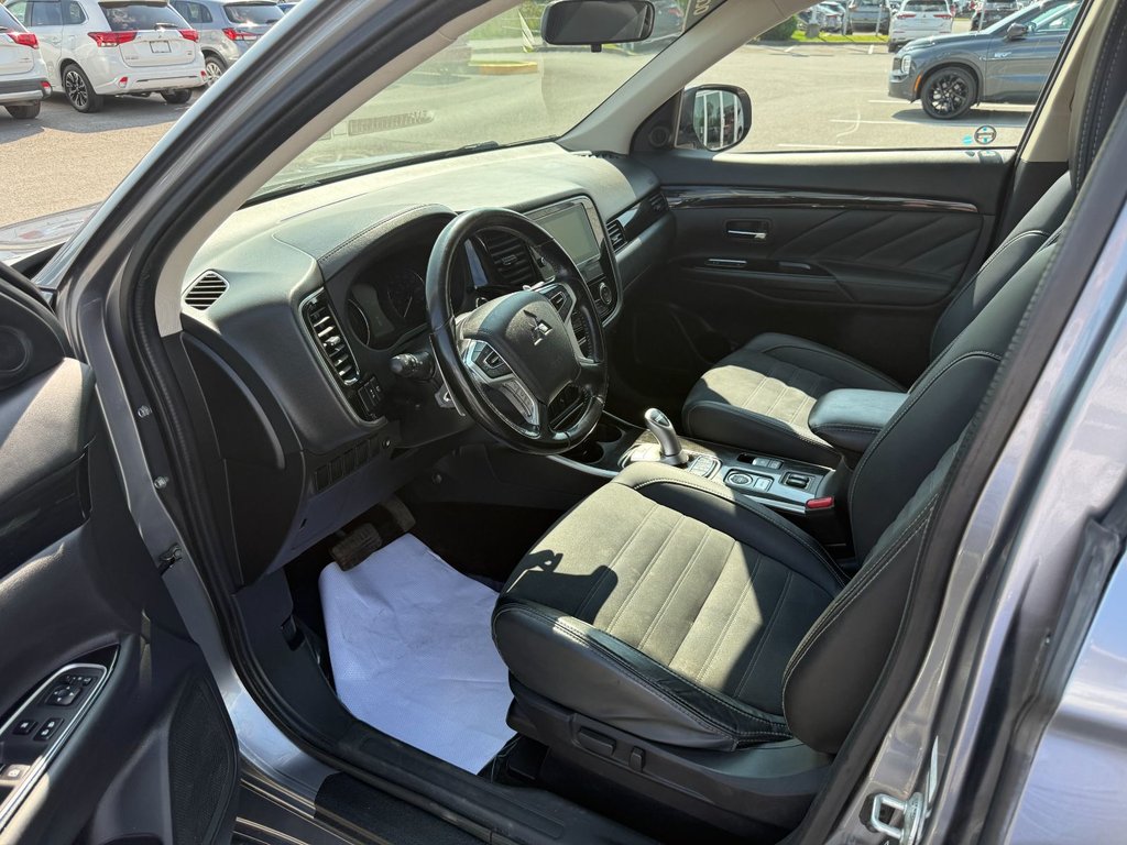 Mitsubishi OUTLANDER PHEV SE**AWD/4X4**BLUETOOTH**CRUISE**CAMERA RECUL**MAGS 2018 à Saint-Eustache, Québec - 6 - w1024h768px