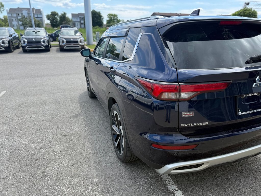2023 Mitsubishi OUTLANDER PHEV SEL**S-AWC**TAUX À PARTIR DE 0.9%**TOIT**CUIR**NAV in Saint-Eustache, Quebec - 4 - w1024h768px
