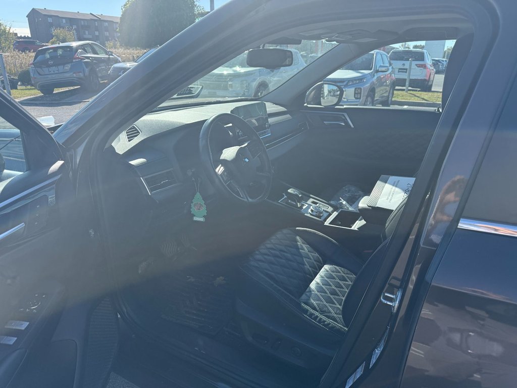 2022 Mitsubishi Outlander SEL**S-AWC**TAUX À PARTIR 0.9%**TOIT OUVRANT**CUIR in Saint-Eustache, Quebec - 5 - w1024h768px