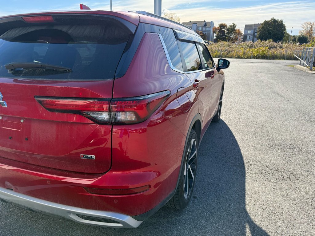 2023 Mitsubishi Outlander SEL**S-AWC**TAUX À PARTIR 0.9%**TOIT OUVRANT**CUIR in Saint-Eustache, Quebec - 8 - w1024h768px