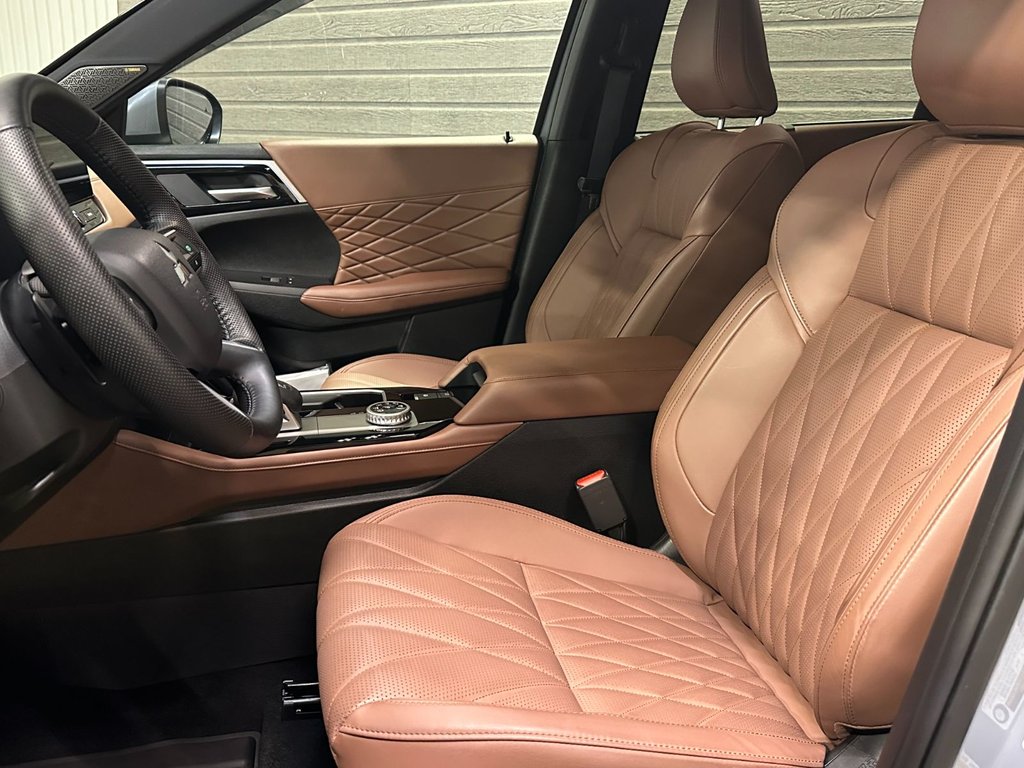 2025 Mitsubishi Outlander GT-PREMIUM FULL in Saint-Eustache, Quebec - 7 - w1024h768px