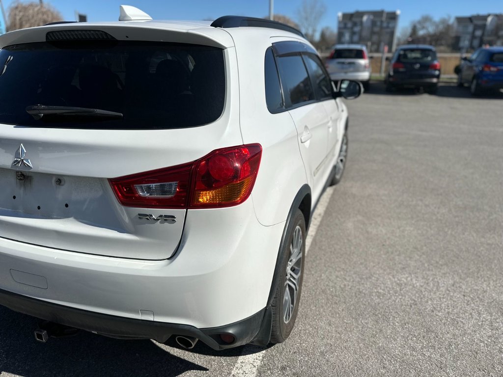 Mitsubishi RVR GT**AWD/4X4**2.4L**CUIR**TOIT PANO**BLUETOOTH** 2017 à Saint-Eustache, Québec - 5 - w1024h768px