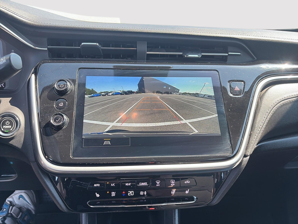 2023 Chevrolet BOLT EUV LT in Saint-Hyacinthe, Quebec - 5 - w1024h768px