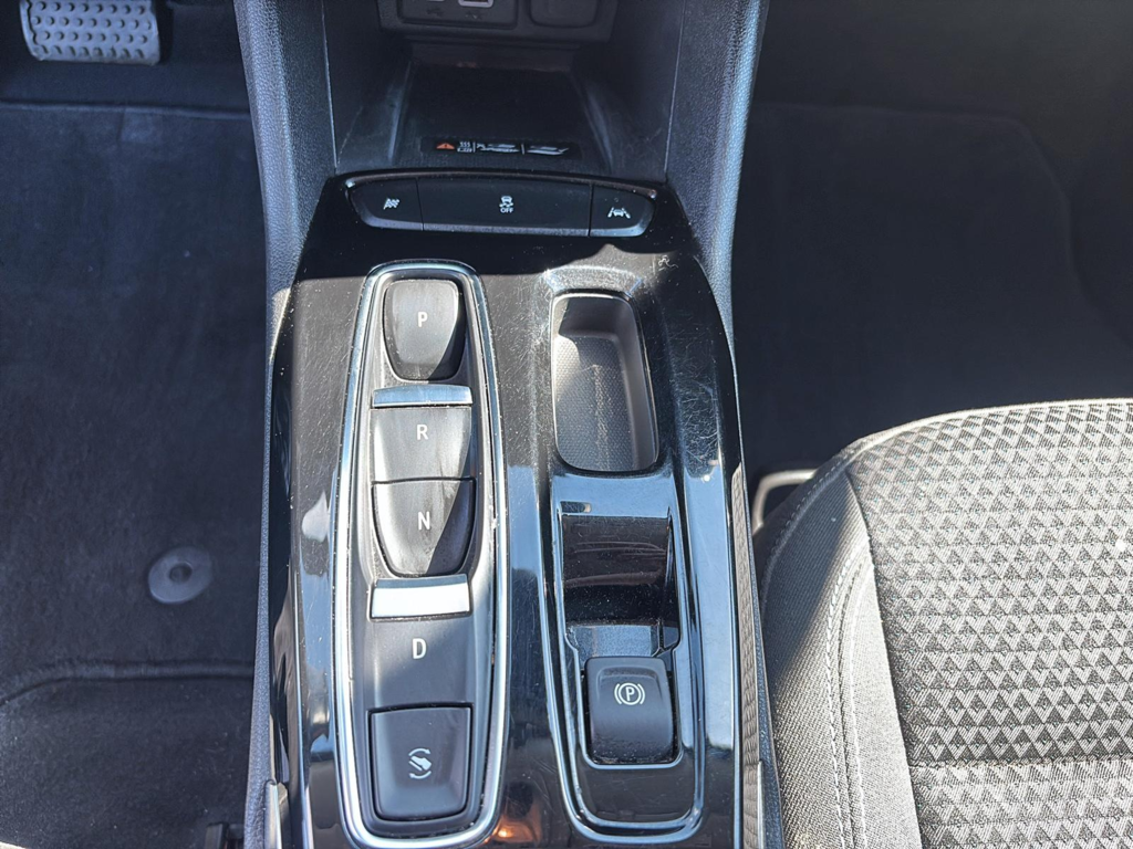 2023 Chevrolet BOLT EUV LT in Saint-Hyacinthe, Quebec - 12 - w1024h768px