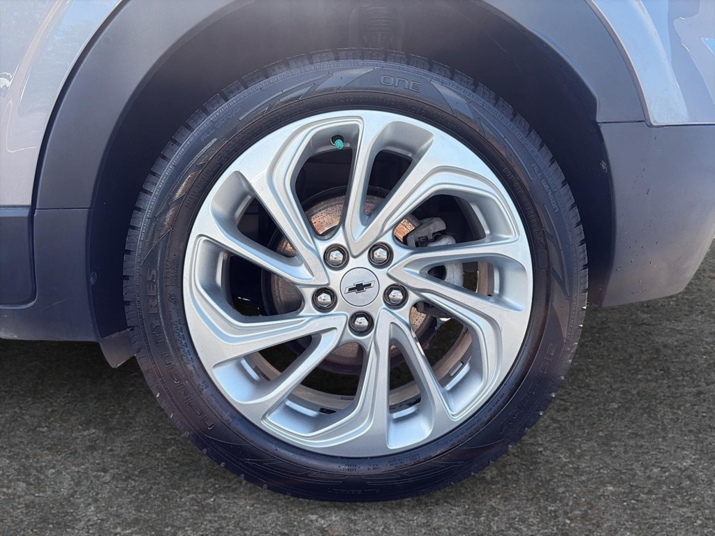 2023 Chevrolet BOLT EUV LT in Saint-Hyacinthe, Quebec - 10 - w1024h768px