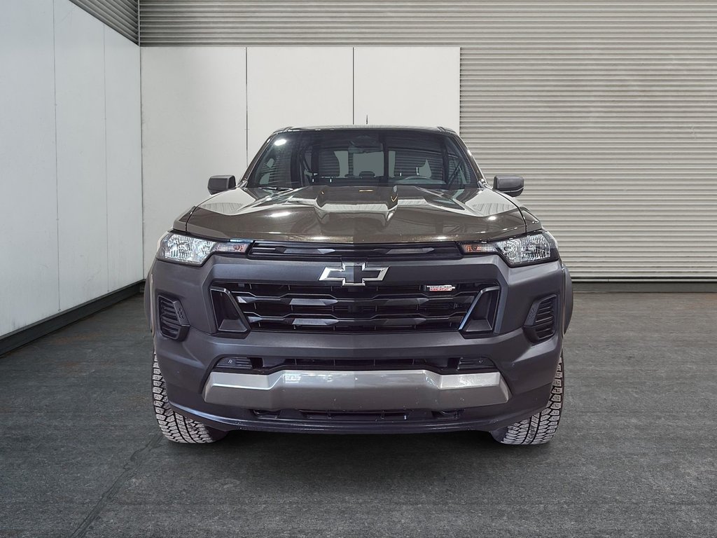 2023 Chevrolet Colorado 4WD Trail Boss in Saint-Hyacinthe, Quebec - 2 - w1024h768px