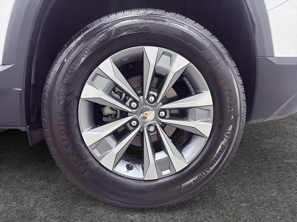 2025 Chevrolet Equinox LT in Saint-Hyacinthe, Quebec - 8 - w1024h768px
