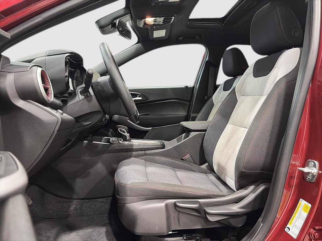 Chevrolet Trax 1RS TOIT-OUVRANT 2024 à Saint-Hyacinthe, Québec - 8 - w1024h768px