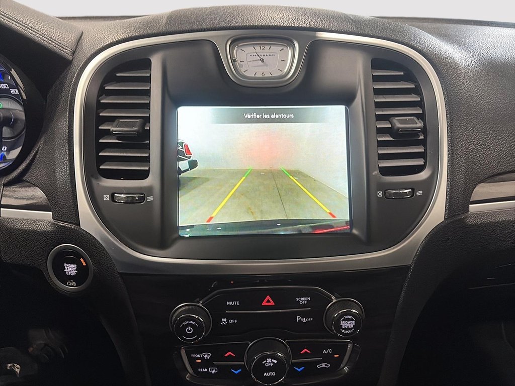 Chrysler 300 Touring L AWD 2022 à Saint-Hyacinthe, Québec - 14 - w1024h768px