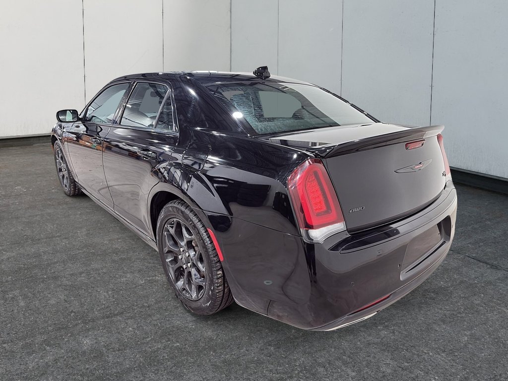 2023 Chrysler 300 S TOIT PANORAMIQUE 300S AWD in Saint-Hyacinthe, Quebec - 4 - w1024h768px