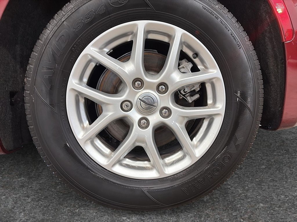 2022 Chrysler Grand Caravan SXT in Saint-Hyacinthe, Quebec - 7 - w1024h768px