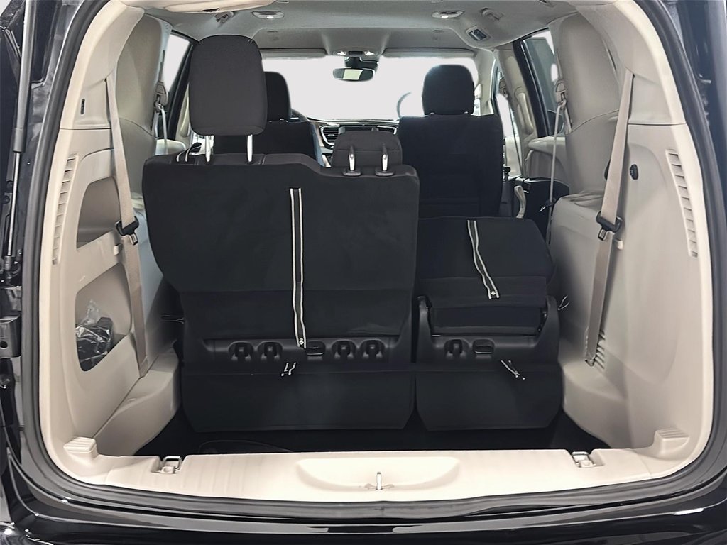 Chrysler Grand Caravan SXT 2024 à Saint-Hyacinthe, Québec - 5 - w1024h768px