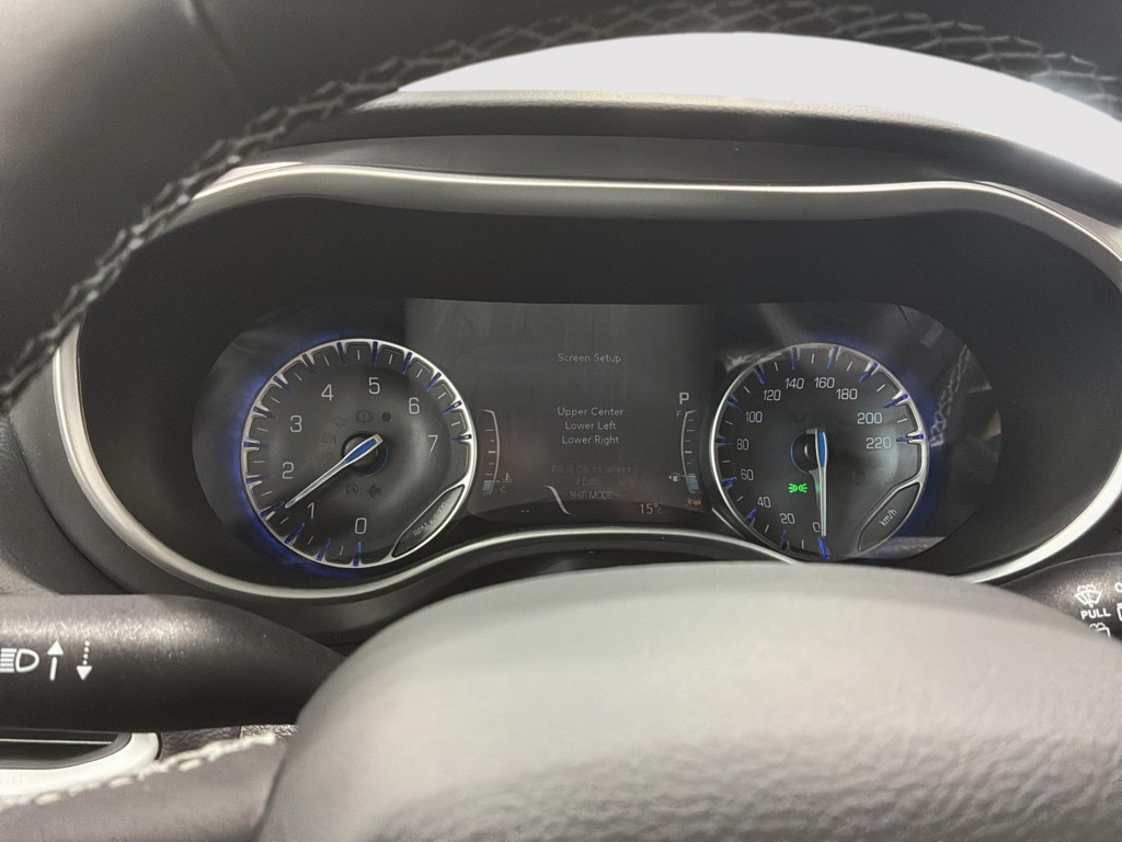 2026 Chrysler Grand Caravan SXT in Saint-Hyacinthe, Quebec - 11 - w1024h768px