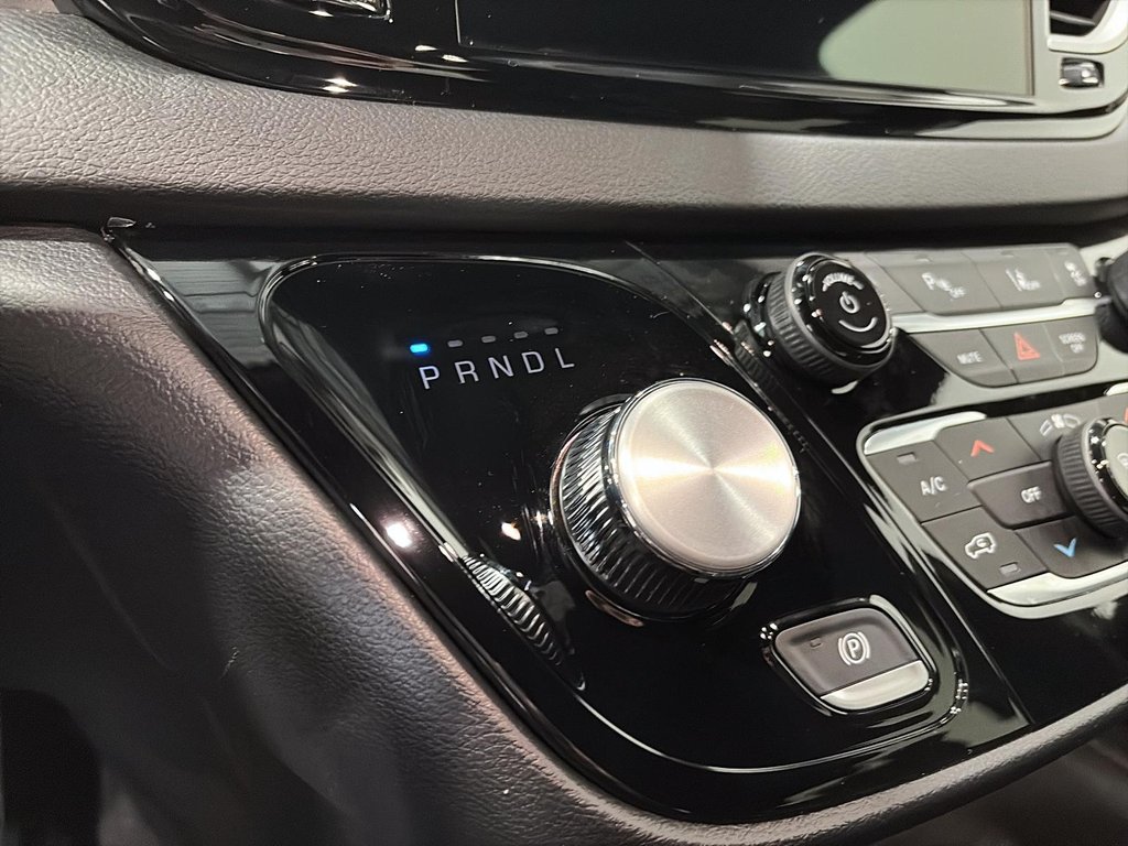 2026 Chrysler Grand Caravan SXT in Saint-Hyacinthe, Quebec - 13 - w1024h768px