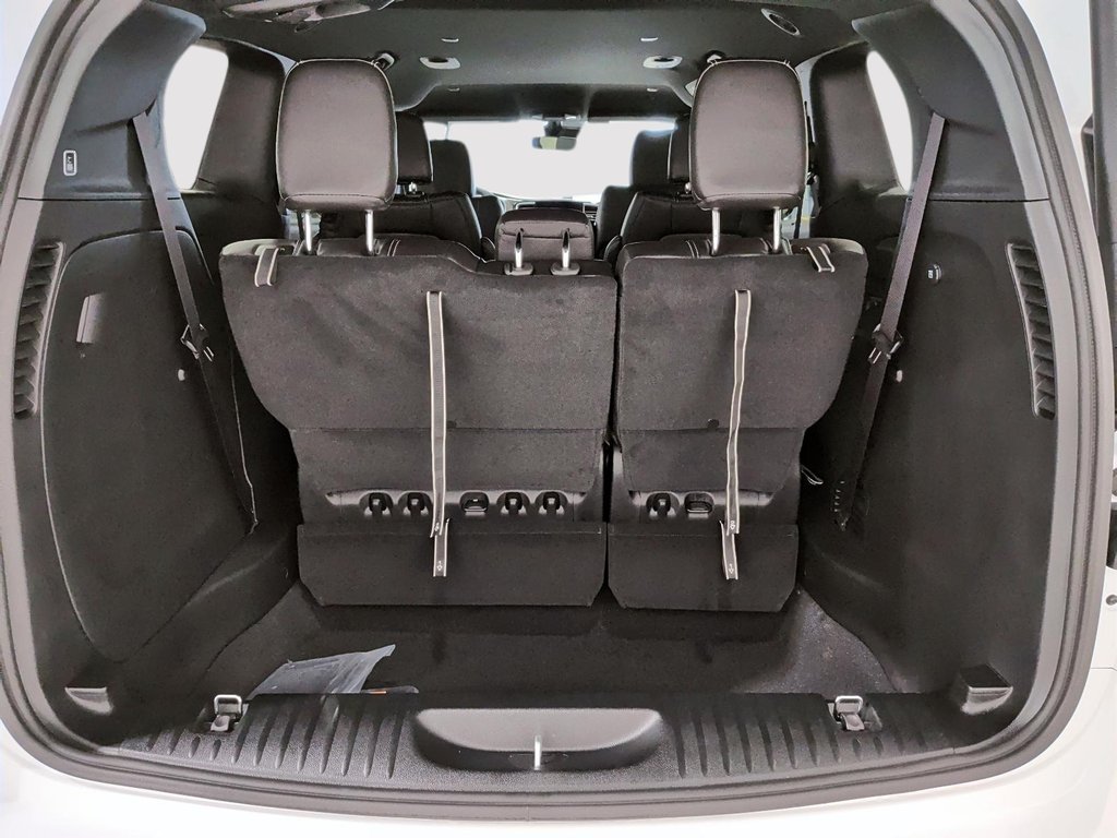 Chrysler Grand Caravan SXT 2027 à Saint-Hyacinthe, Québec - 6 - w1024h768px