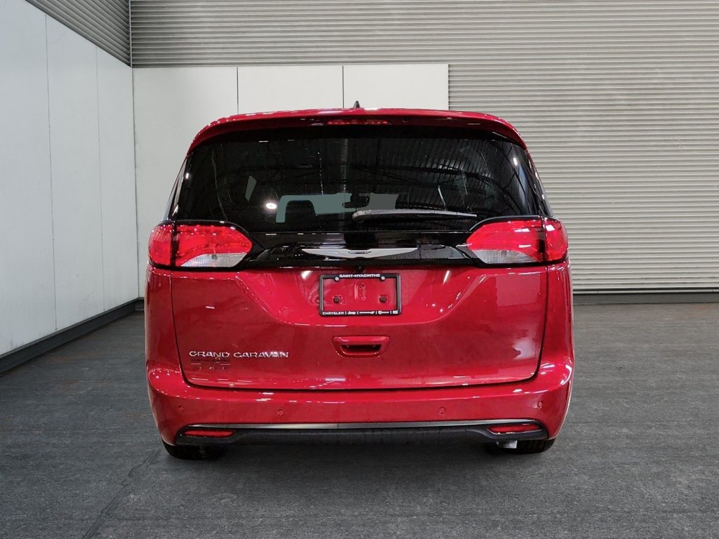Chrysler Grand Caravan SXT 2027 à Saint-Hyacinthe, Québec - 3 - w1024h768px