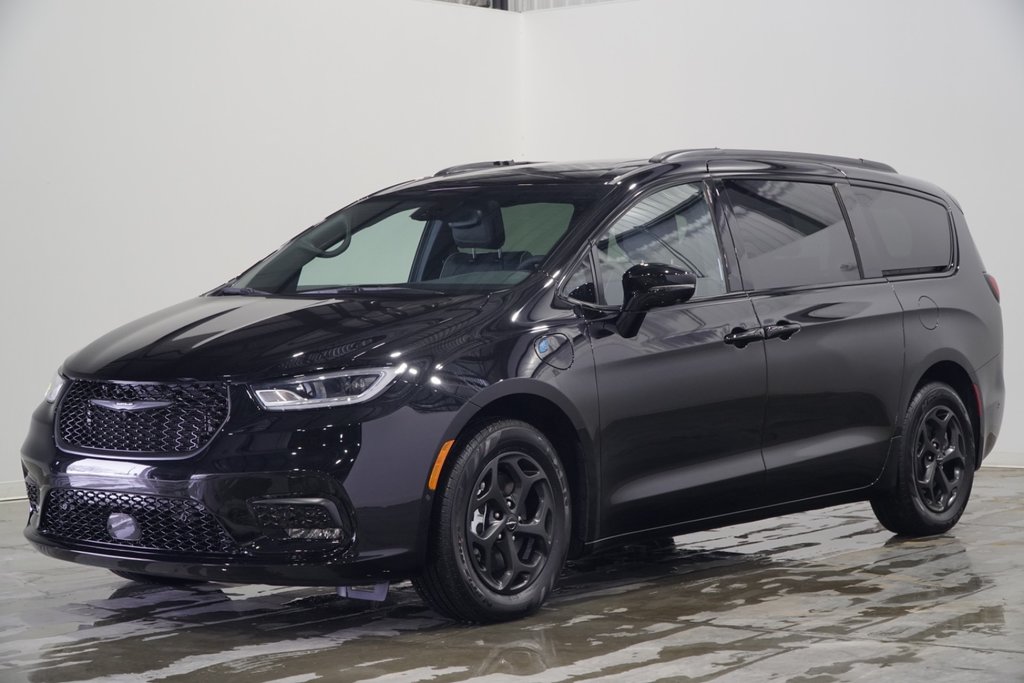 2024 Chrysler Pacifica Hybrid PREMIUM S APPEARANCE in Saint-Hyacinthe, Quebec - 1 - w1024h768px