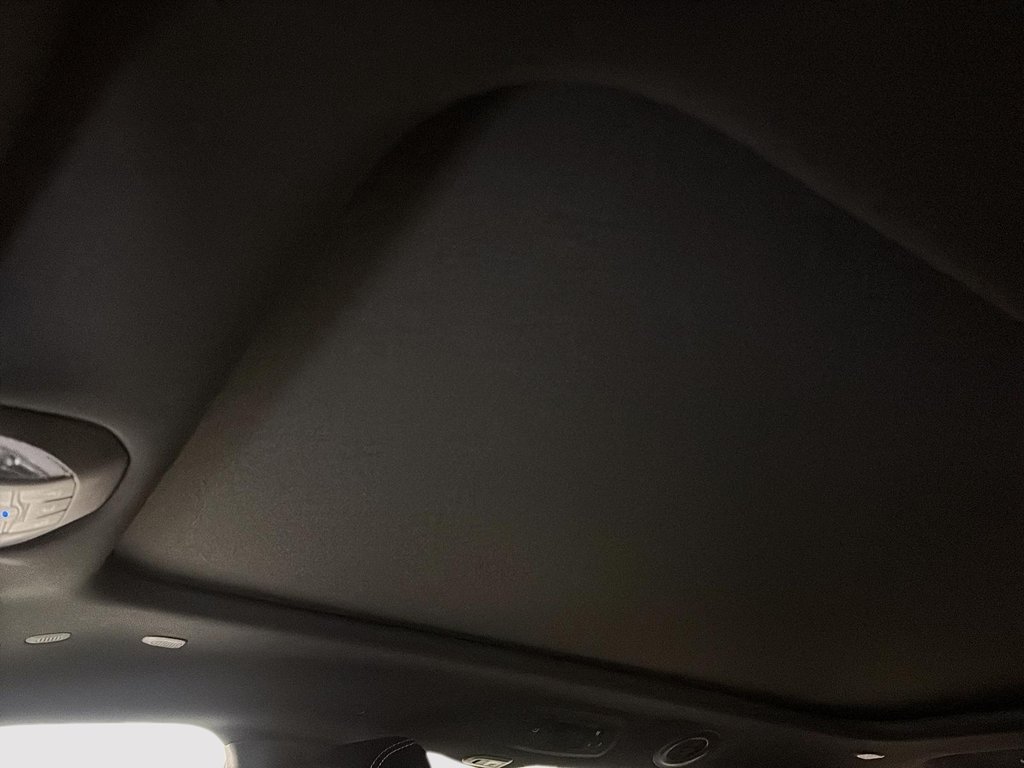 Chrysler Pacifica Hybrid Premium S Appearance 2024 à Saint-Hyacinthe, Québec - 16 - w1024h768px