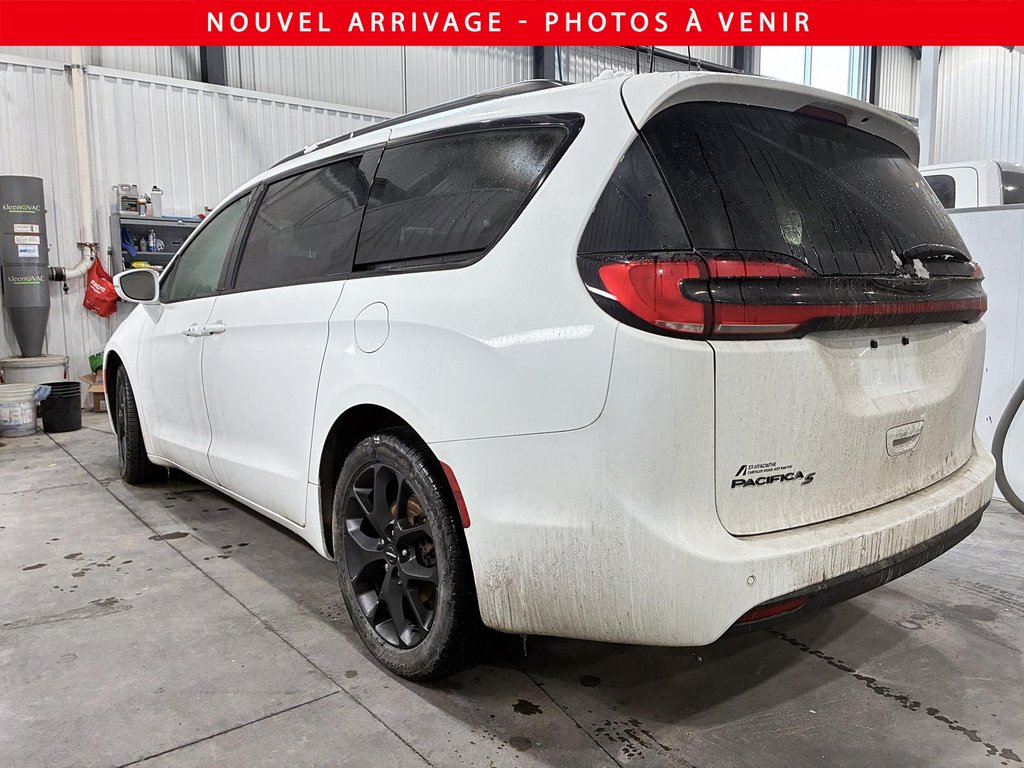 Chrysler Pacifica Touring L 2022 à Saint-Hyacinthe, Québec - 4 - w1024h768px