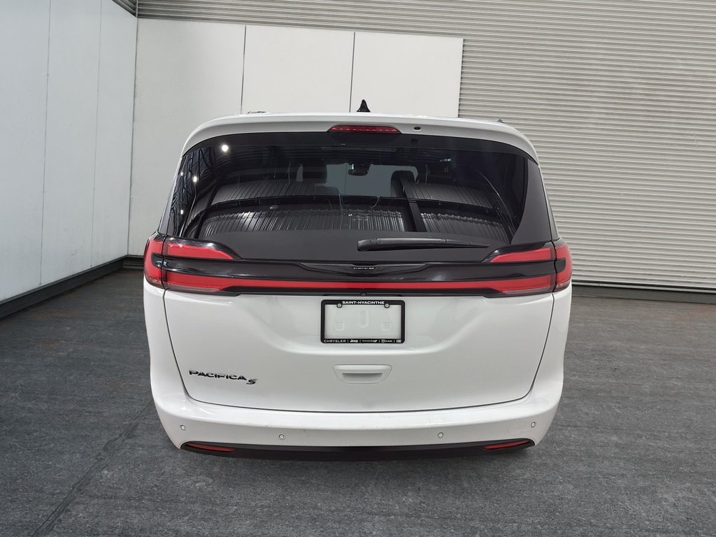 2024 Chrysler Pacifica Touring-L Apparence S-2