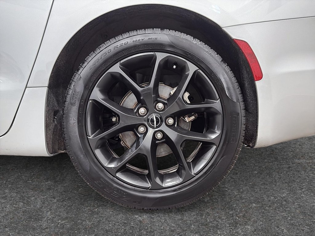 Chrysler Pacifica Touring-L Apparence S 2024 à Saint-Hyacinthe, Québec - 7 - w1024h768px