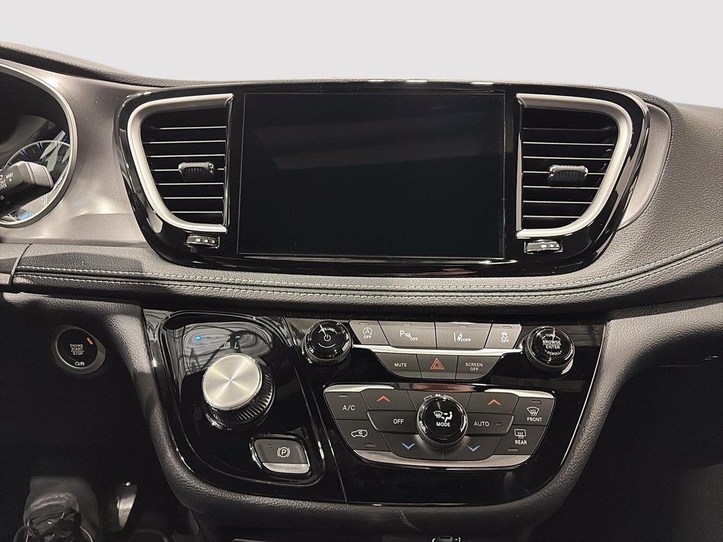 Chrysler Pacifica SELECT AWD 2026 à Saint-Hyacinthe, Québec - 15 - w1024h768px