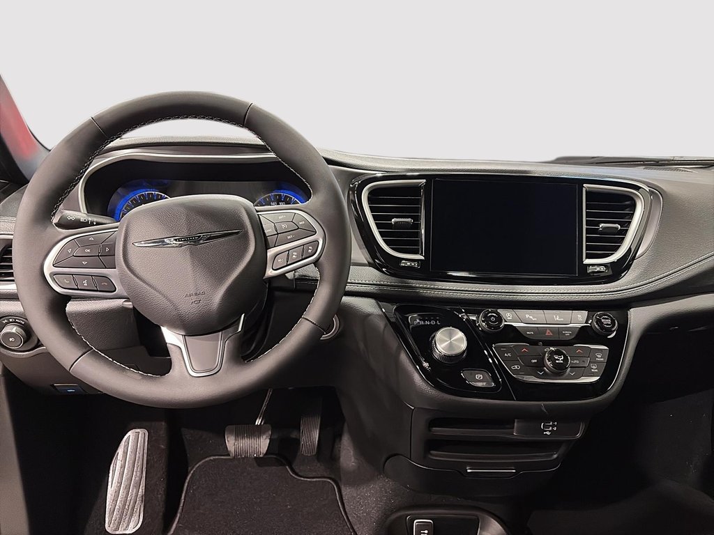 Chrysler Pacifica SELECT AWD 2026 à Saint-Hyacinthe, Québec - 9 - w1024h768px