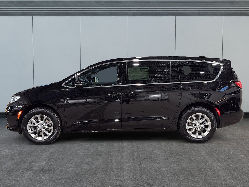 Chrysler Pacifica SELECT AWD 2026 à Saint-Hyacinthe, Québec - 5 - w1024h768px