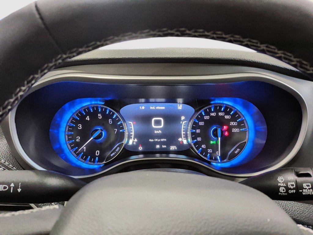 2027 Chrysler Pacifica SELECT AWD in Saint-Hyacinthe, Quebec - 13 - w1024h768px