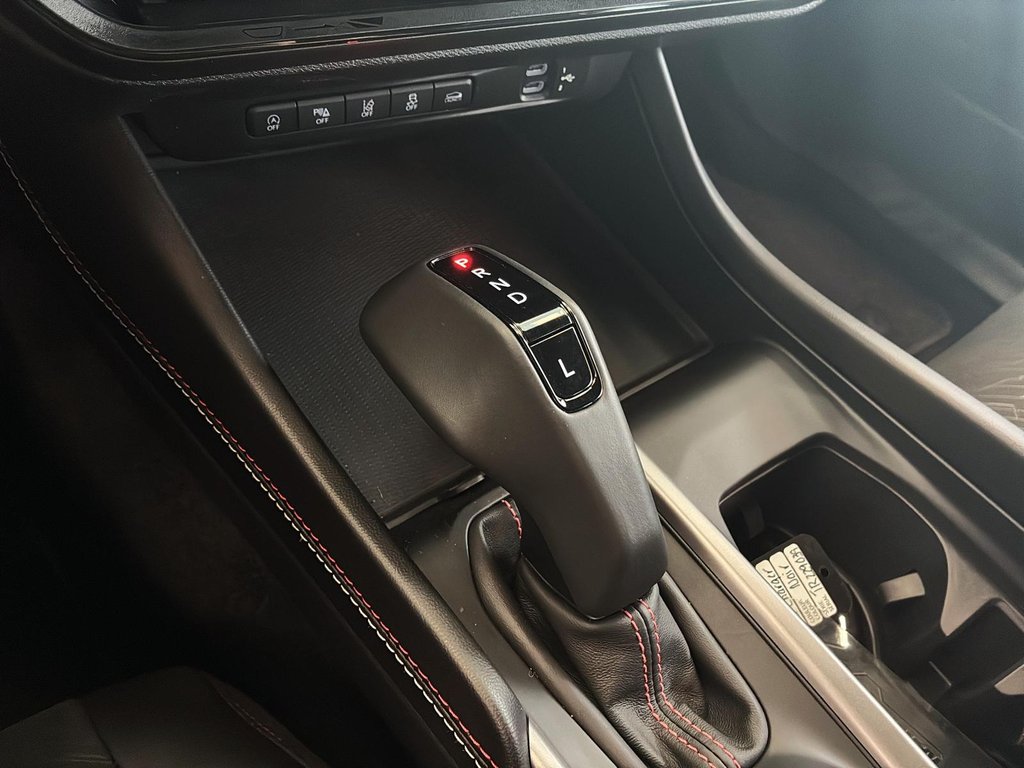 2026 Dodge Charger 2-Doors SCAT PACK in Saint-Hyacinthe, Quebec - 14 - w1024h768px