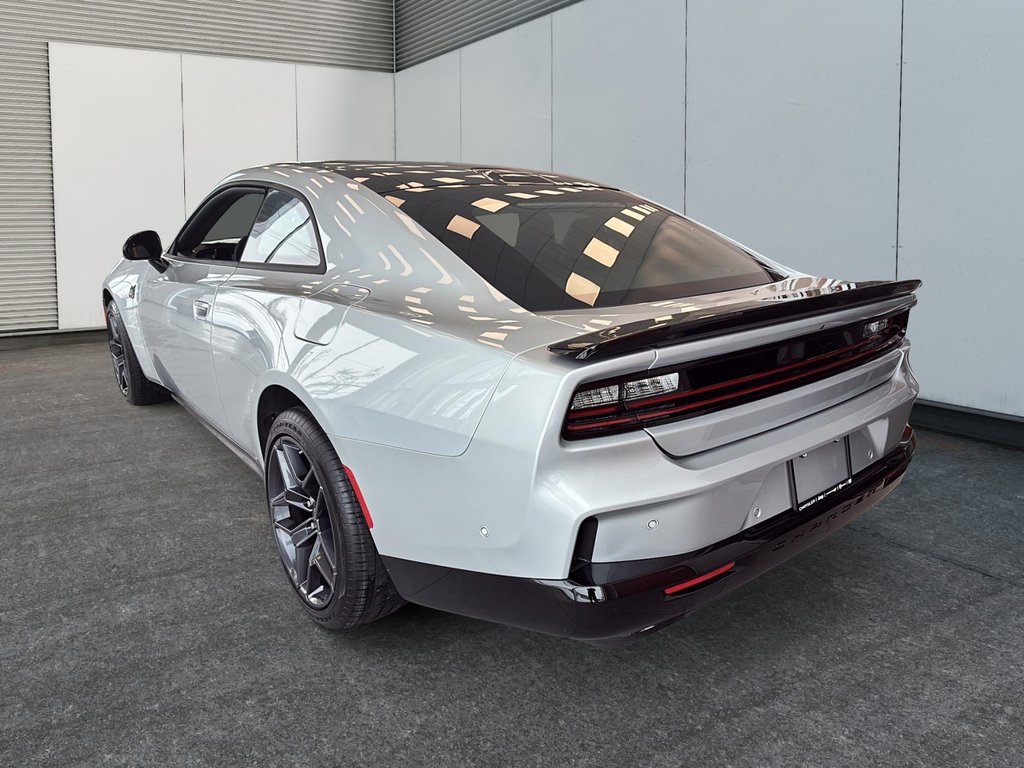 2026 Dodge Charger 2-Doors SCAT PACK PLUS in Saint-Hyacinthe, Quebec - 4 - w1024h768px