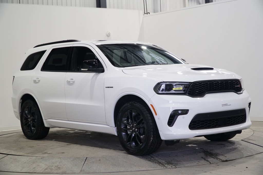 2023 Dodge Durango R/T PLUS in Saint-Hyacinthe, Quebec - 3 - w1024h768px