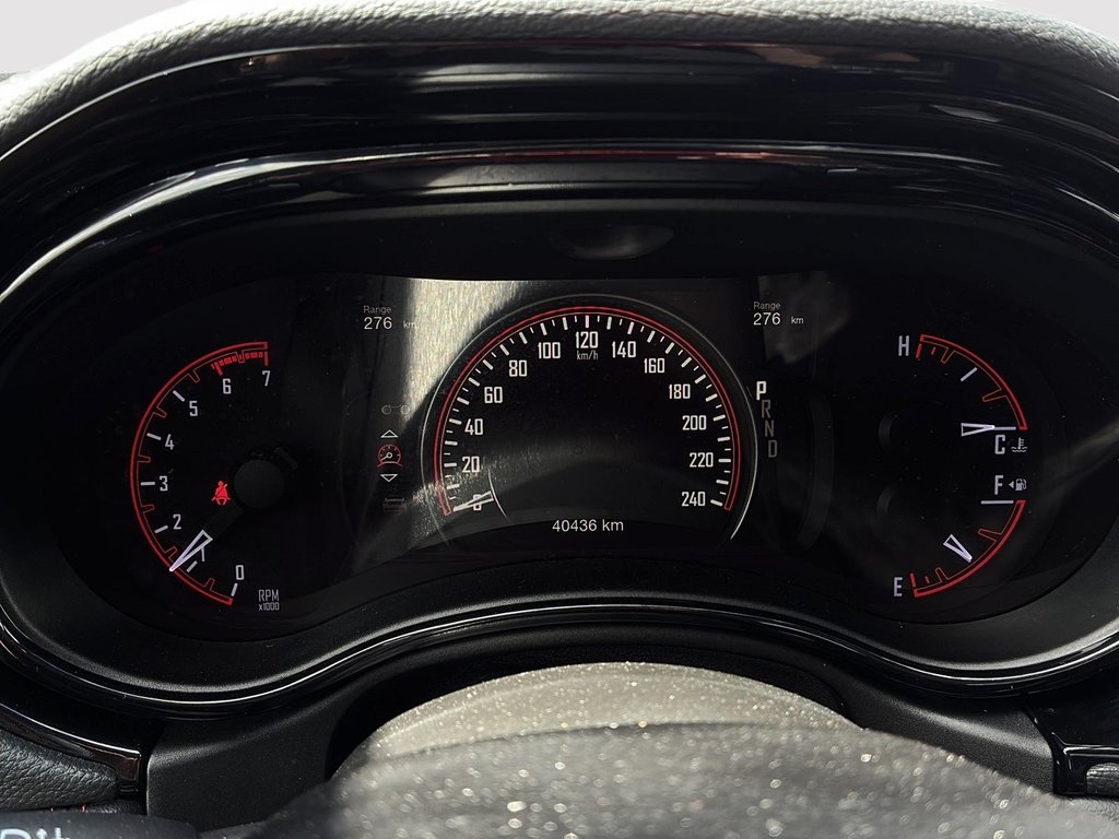 2025 Dodge Durango R/T AWD | ENSEMBLE BLACKTOP | in Saint-Hyacinthe, Quebec - 12 - w1024h768px