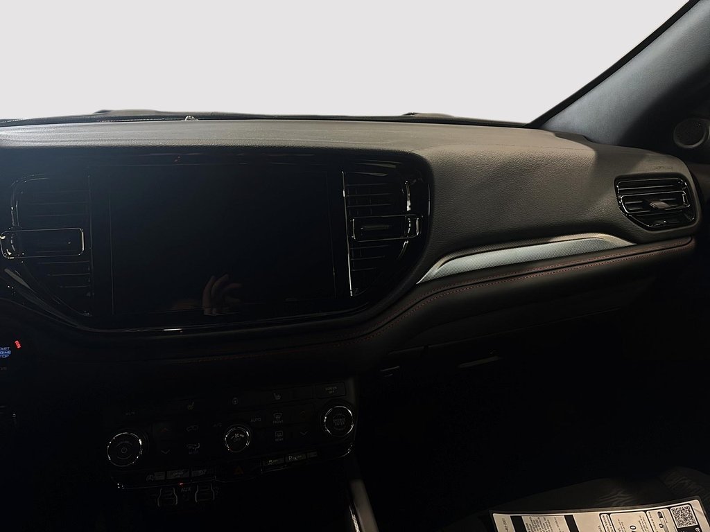 2026 Dodge Durango SXT in Saint-Hyacinthe, Quebec - 13 - w1024h768px