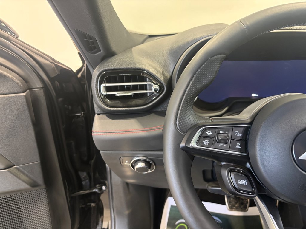 2024 Dodge Hornet PHEV R/T PLUS in Saint-Hyacinthe, Quebec - 17 - w1024h768px
