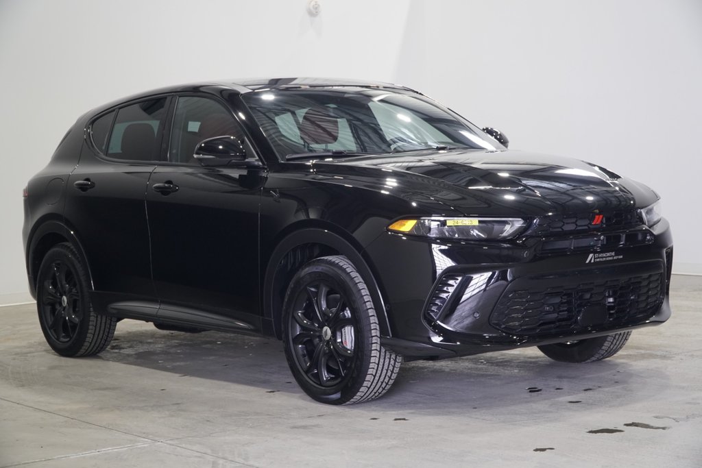 2024 Dodge Hornet PHEV R/T PLUS in Saint-Hyacinthe, Quebec - 3 - w1024h768px