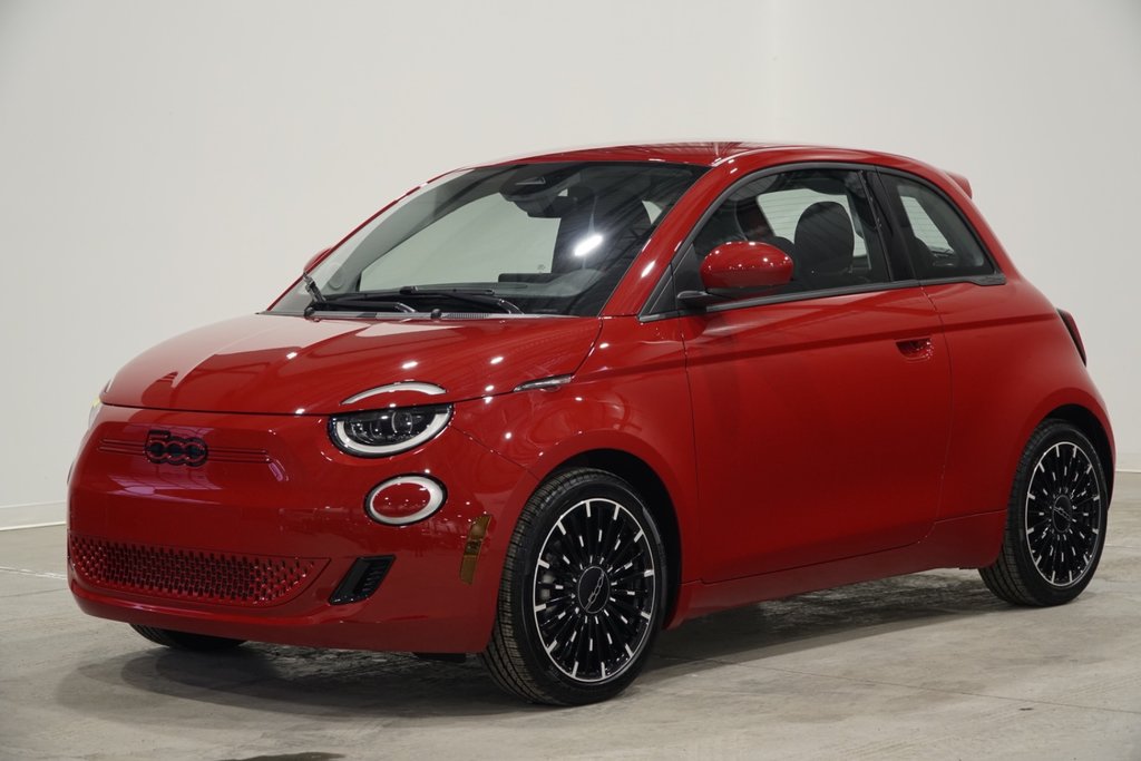 2024 Fiat 500e RED in Saint-Hyacinthe, Quebec - 1 - w1024h768px