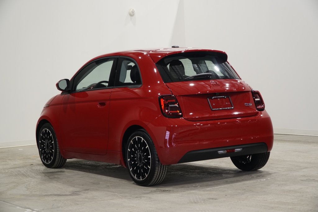 2024 Fiat 500e RED in Saint-Hyacinthe, Quebec - 6 - w1024h768px