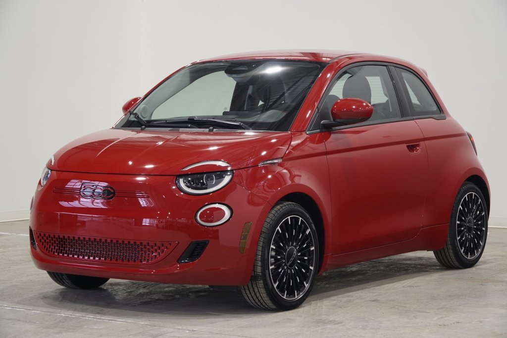 Fiat 500e (RED) Edition 2024 à Saint-Hyacinthe, Québec - 1 - w1024h768px