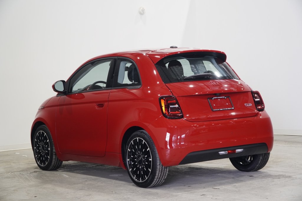 Fiat 500e (RED) Edition 2024 à Saint-Hyacinthe, Québec - 12 - w1024h768px