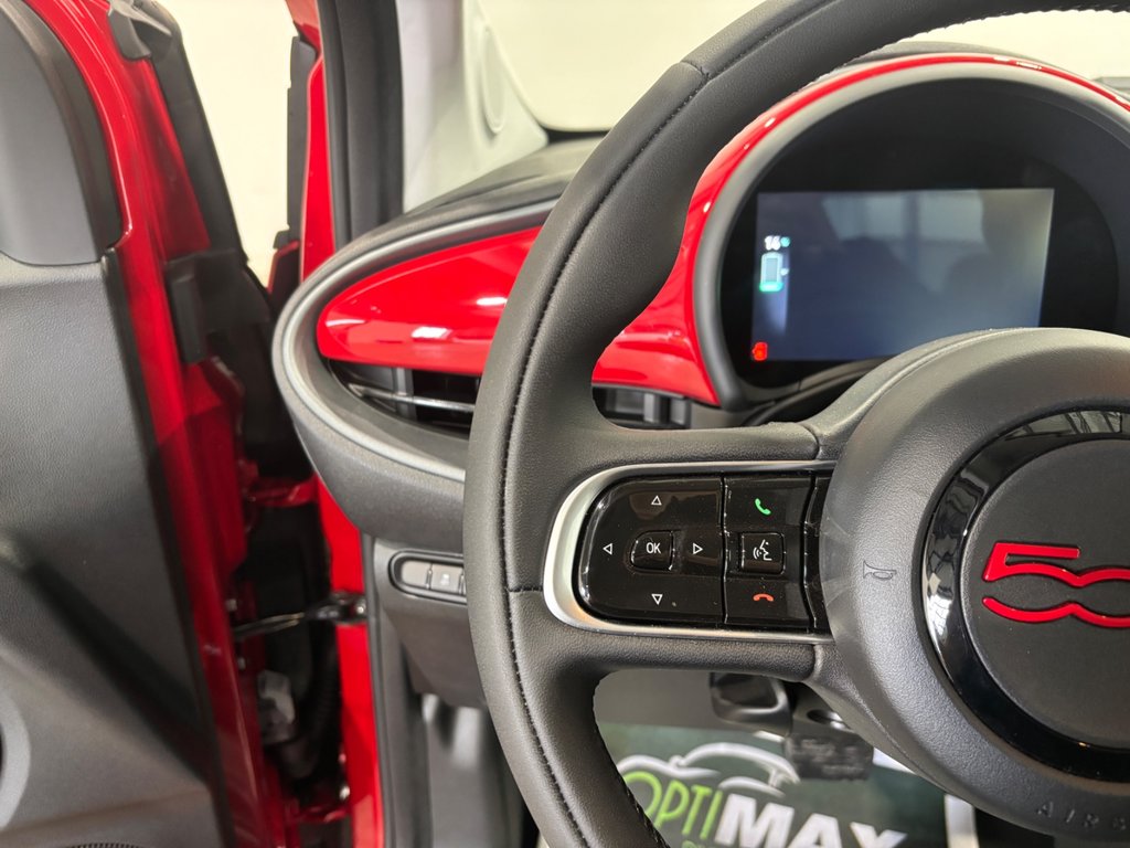 Fiat 500e (RED) Edition 2024 à Saint-Hyacinthe, Québec - 19 - w1024h768px