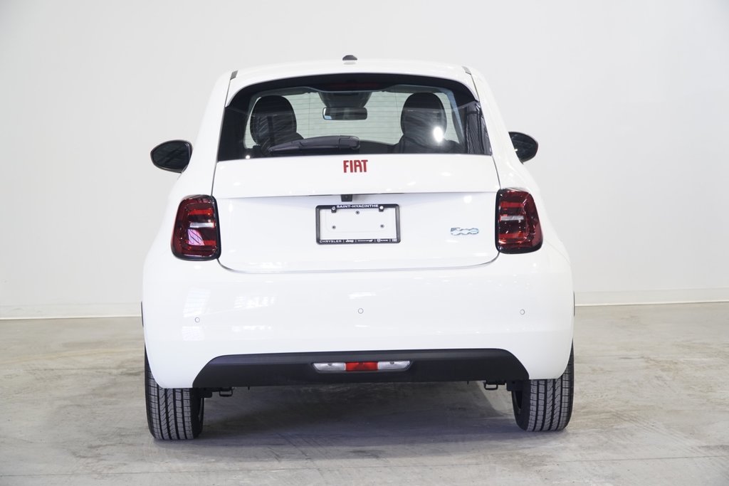 2024 Fiat 500e (RED) Edition in Saint-Hyacinthe, Quebec - 5 - w1024h768px