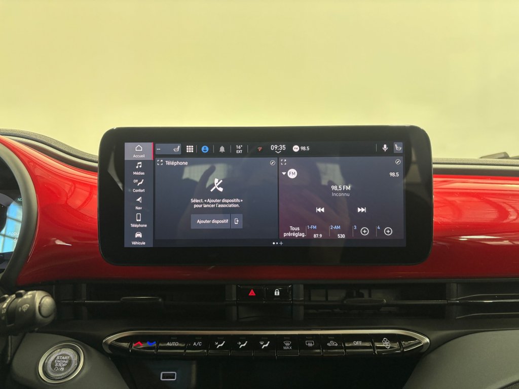 2024 Fiat 500e (RED) Edition in Saint-Hyacinthe, Quebec - 18 - w1024h768px