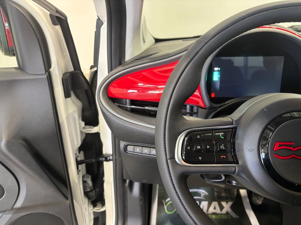 2024 Fiat 500e (RED) Edition in Saint-Hyacinthe, Quebec - 14 - w1024h768px