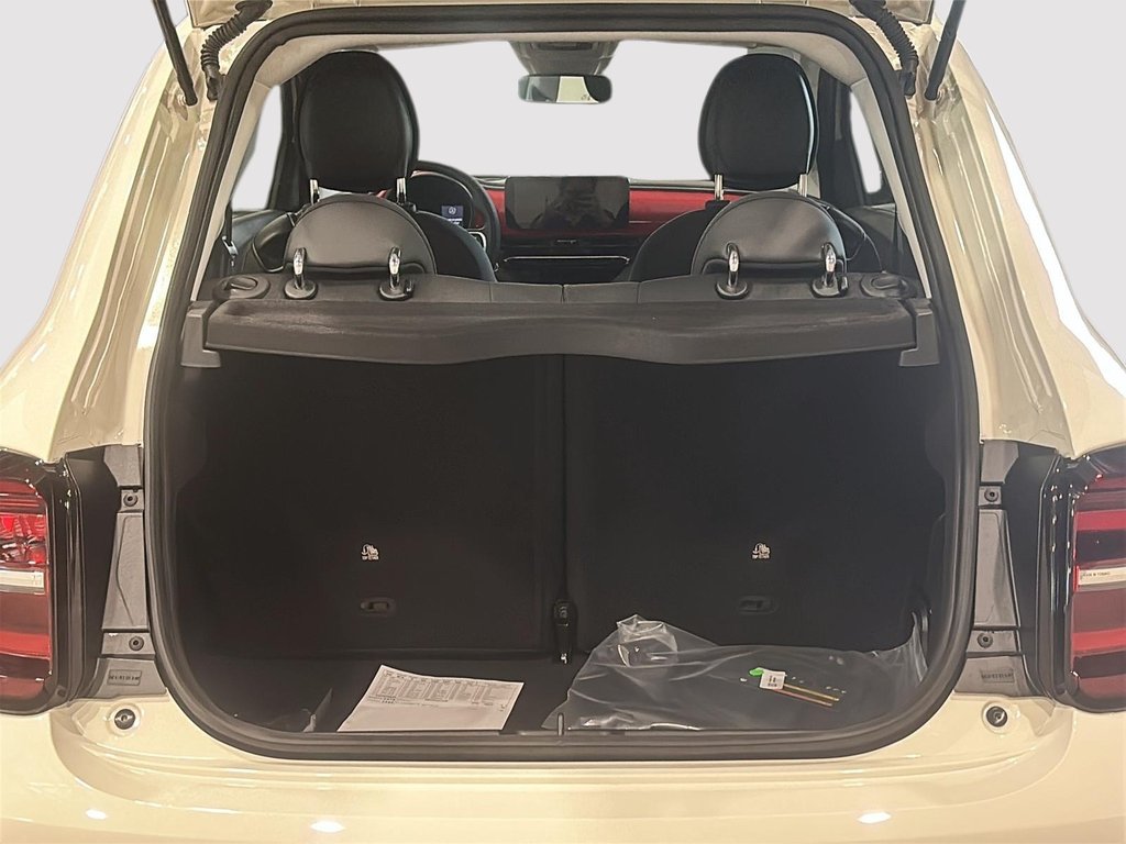Fiat 500e RED 2025 à Saint-Hyacinthe, Québec - 5 - w1024h768px