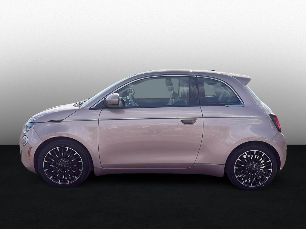 2025 Fiat 500e LA PRIMA in Saint-Hyacinthe, Quebec - 5 - w1024h768px