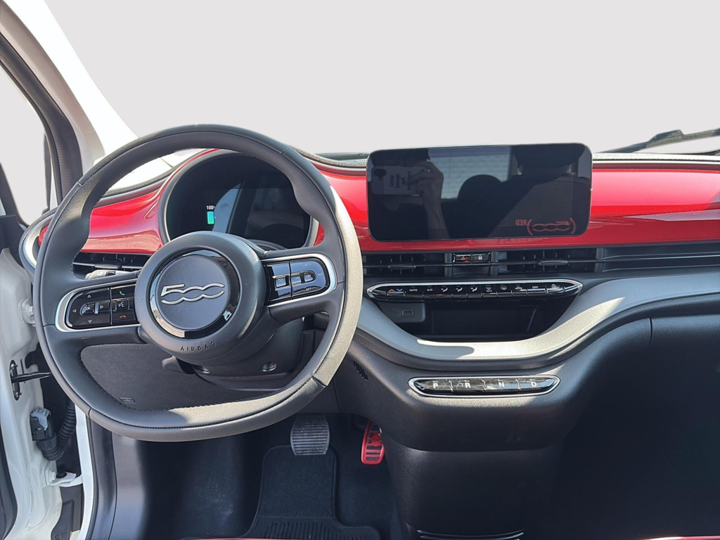 Fiat 500e RED 2025 à Saint-Hyacinthe, Québec - 7 - w1024h768px
