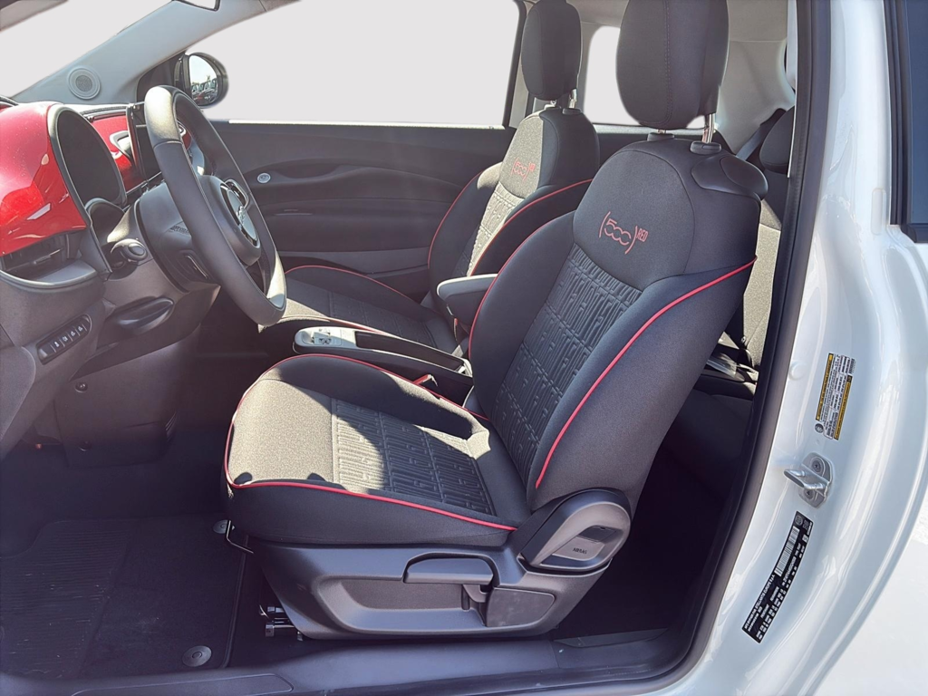 Fiat 500e RED 2025 à Saint-Hyacinthe, Québec - 13 - w1024h768px