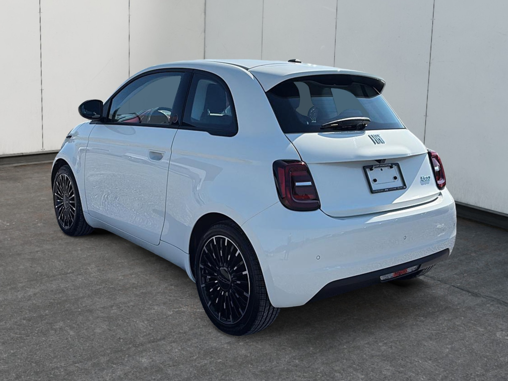 Fiat 500e RED 2025 à Saint-Hyacinthe, Québec - 4 - w1024h768px