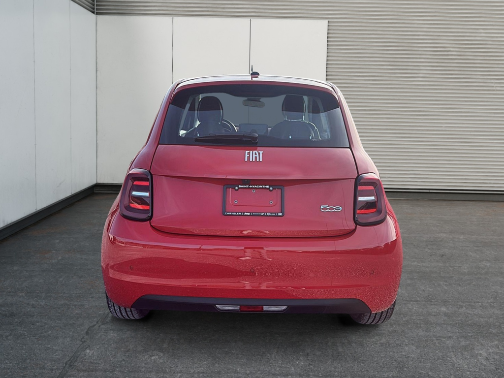 Fiat 500e RED 2025 à Saint-Hyacinthe, Québec - 3 - w1024h768px